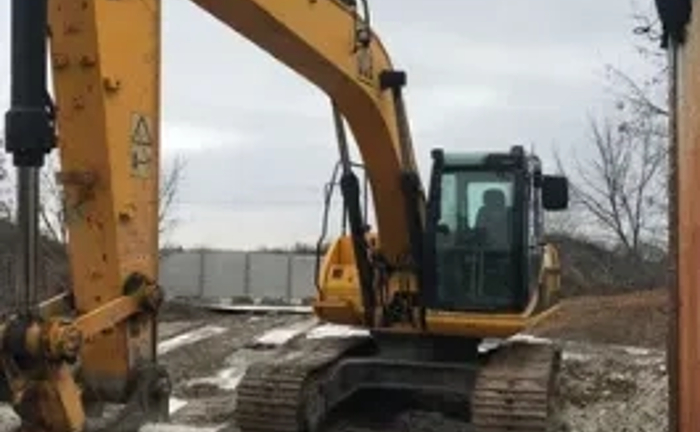 Гусеничний екскаватор JCB 220,JCB210. Гусеничний екскаватор JCB 220,JCB210.