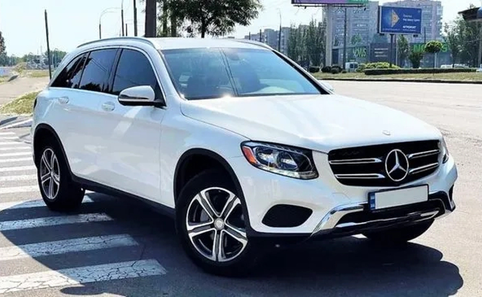 087 Позашляховик на весілля Mercedes GLC 300 білий 087 Позашляховик на весілля Mercedes GLC 300 білий