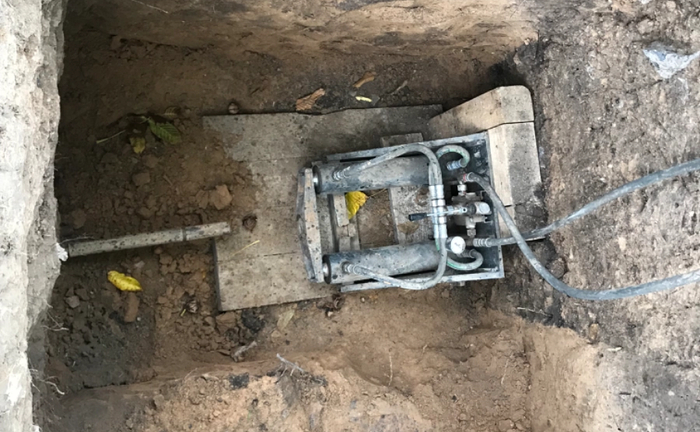 Ремонт та заміна водопровіду. Проколы под дорогами