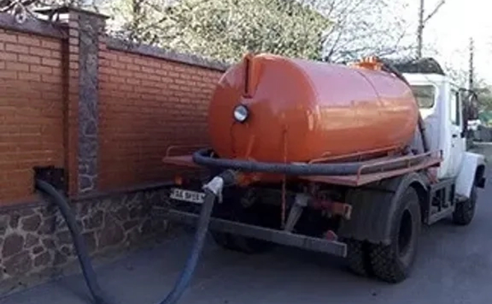 Професійний мулосос , викачка ям Професійний мулосос , викачка ям