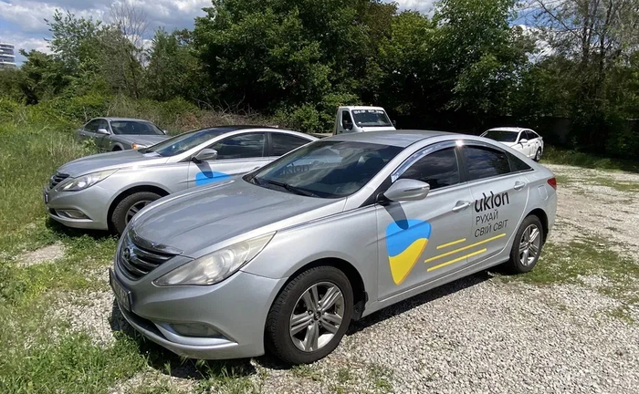 Авто під таксі !