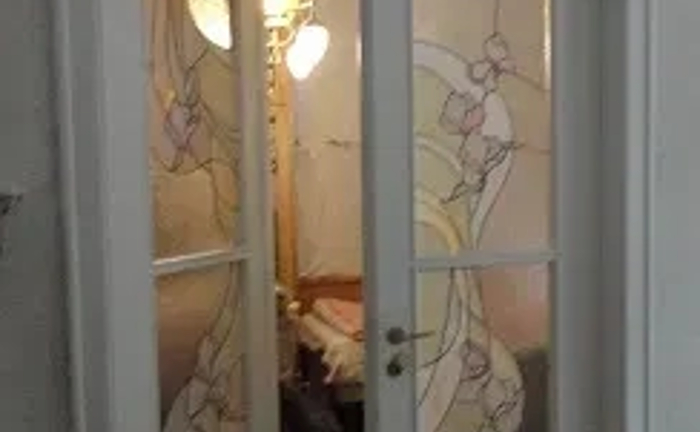 Відновлення, фарбування та лакування дверей, вікон і брам Відновлення, фарбування та лакування дверей, вікон і брам