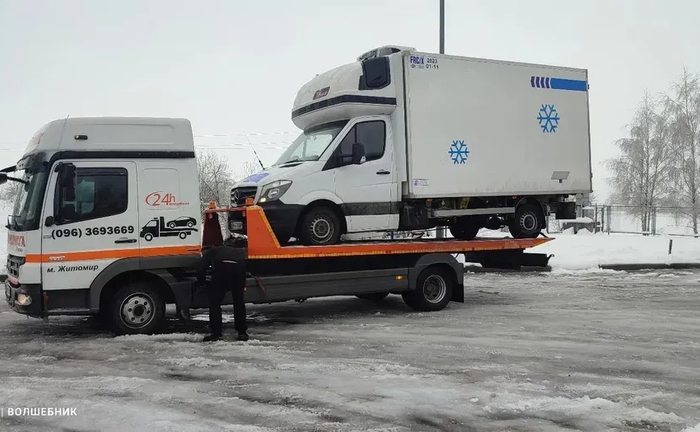Евакуатор 24/7 Житомир. Швидка подача