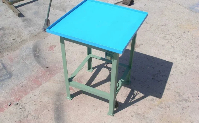 Вібростолики вібростол для плитки та інших виробів Вібростолики вібростол для плитки та інших виробів