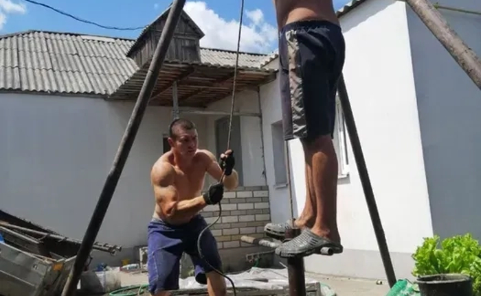 Професійне буріння свердловин на воду з гарантією якості та швидким виконанням робіт Професійне буріння свердловин на воду з гарантією якості та швидким виконанням робіт