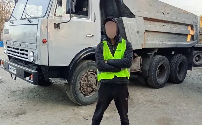 Вивіз сміття з навантаженням