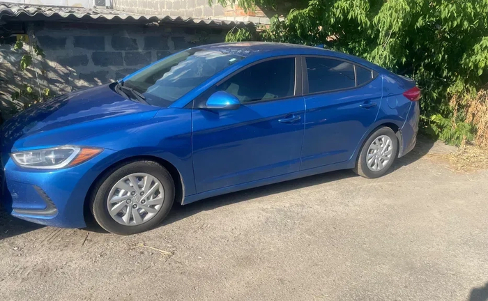 Авто в таксі Авто в таксі