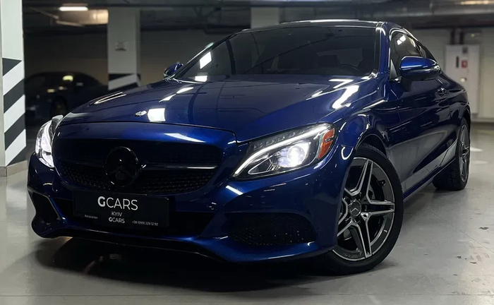 Елегантний Mercedes-Benz C 300. Авто у Відмінному Стані. Телефонуйте!