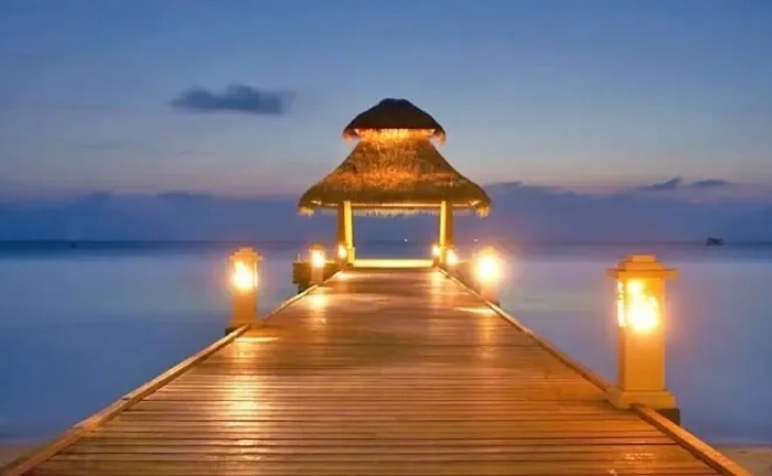 Будівництво фундаменту для пірсів і причалів Будівництво фундаменту для пірсів і причалів