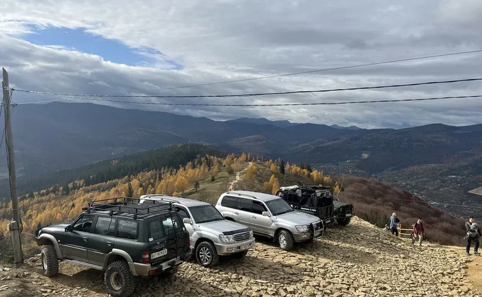 Джипінг, джип тур Яремче, подорожі горами, екскурсії Маковиця, уаз тур