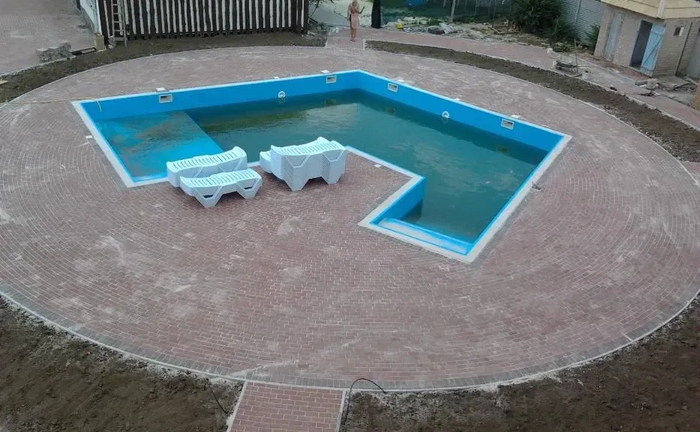 Укладання тротуарної плитки від виробника. Укладання бруківки. Укладання тротуарної плитки від виробника. Укладання бруківки.