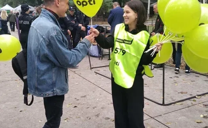 Промо-роздача, розклеювання оголошень, рознесення всіх видів реклами! Промо-роздача, розклеювання оголошень, рознесення всіх видів реклами!