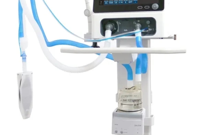 Апарат штучної вентиляції легень RV200