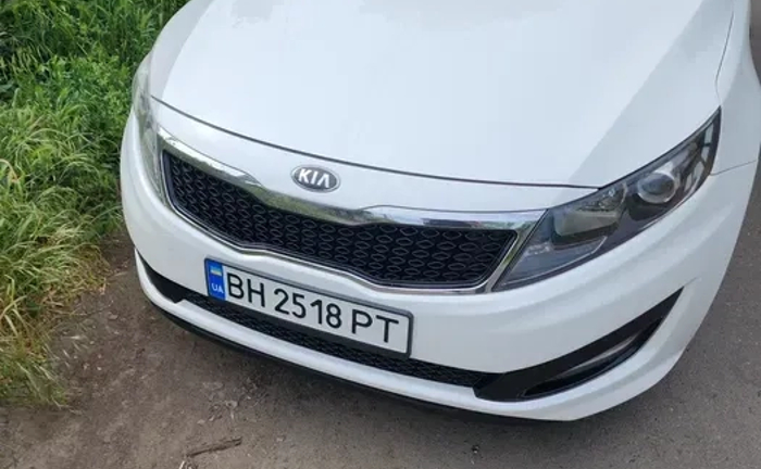 Автомобілі різних моделей та бюджетів Автомобілі різних моделей та бюджетів