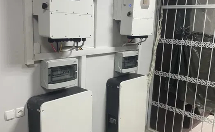 Встановлення безперебійного живлення, сонячних станцій, інверторів