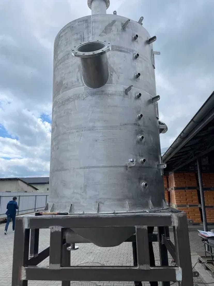 Ємності з нержавіючої сталі