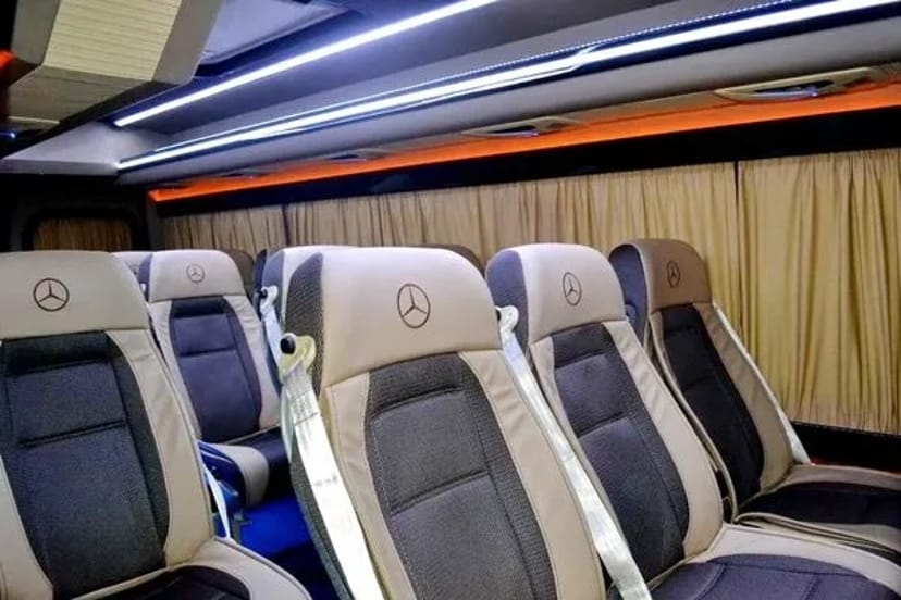 312 Мікроавтобус на весілля трансфер Mercedes Sprinter з водієм Київ