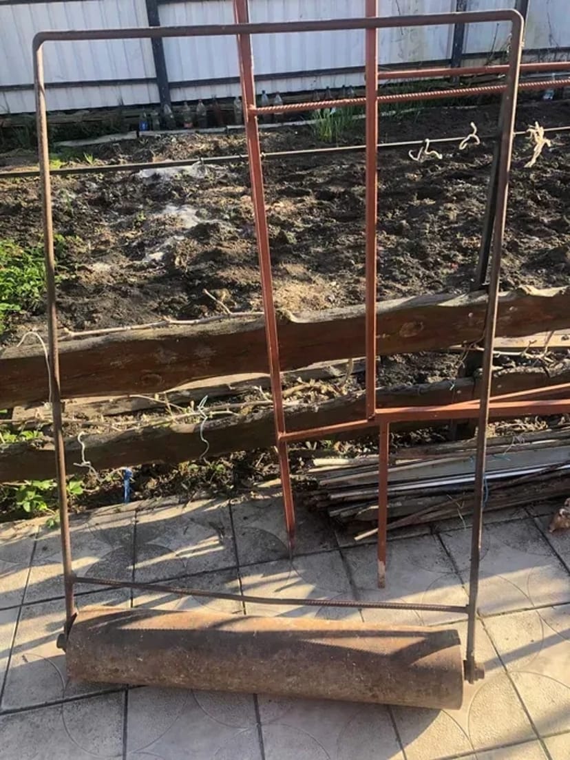 Каток садовий