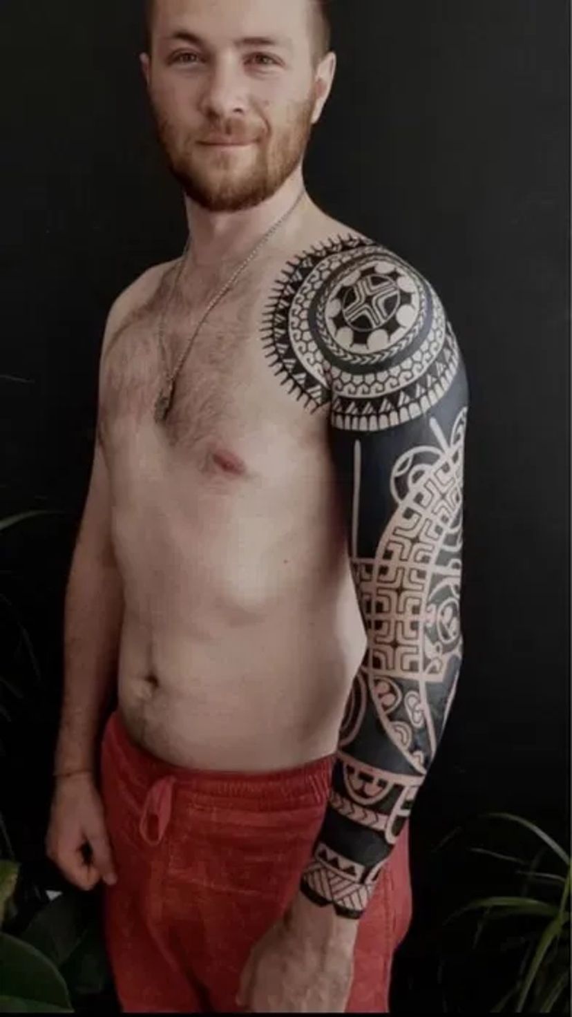 Тату Київ: корекція та перекриття старих татуювань.