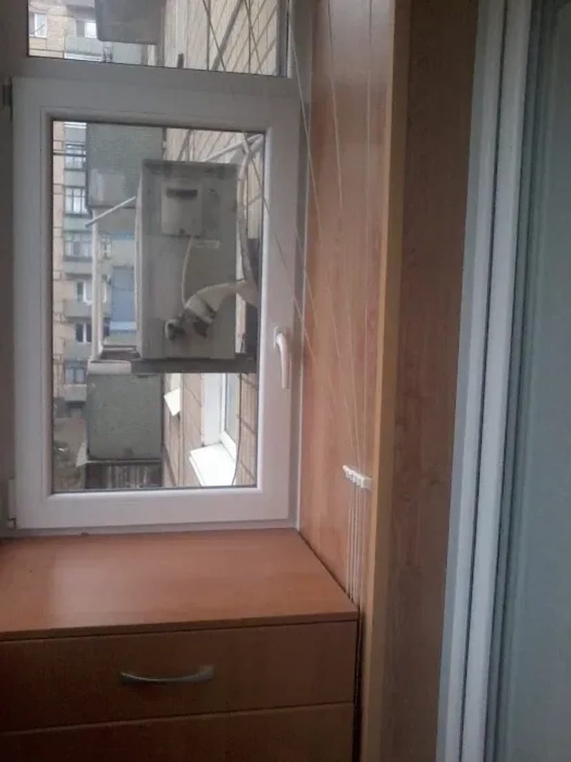 Балкони під ключ, виготовлення та встановлення будь-яких металопластикових конструкцій.