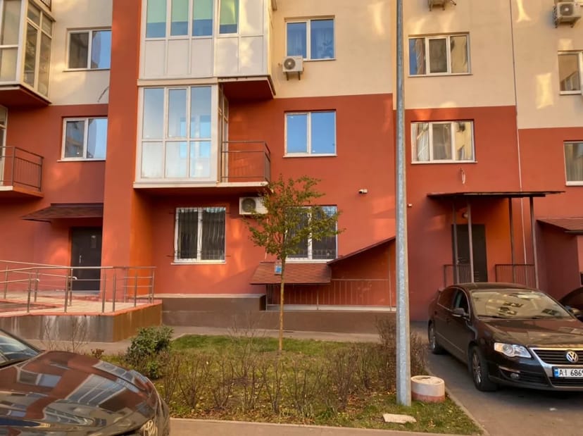 Офісне приміщення 98 м2 в ЖК Козацький