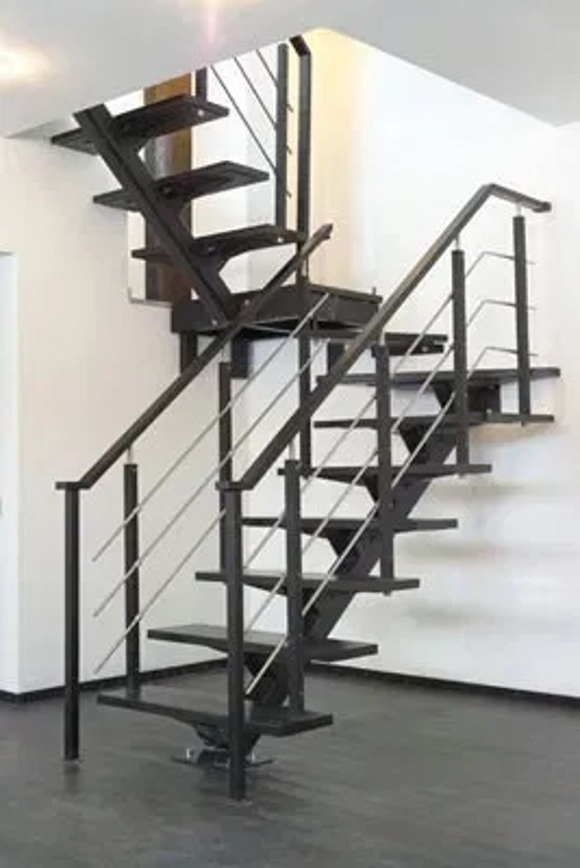 Виготовлення металевих сходів. Можливість створення індивідуального проекту.