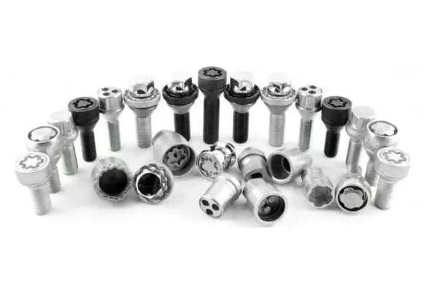 Зняття, вилучення, серетних болтів без ключа. Зняття секреток з коліс.