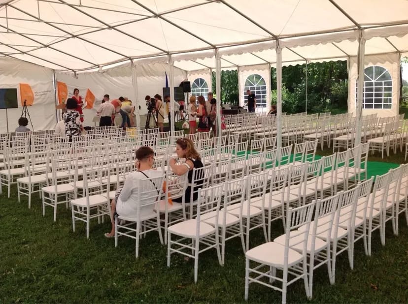 Стільці місто Луцьк