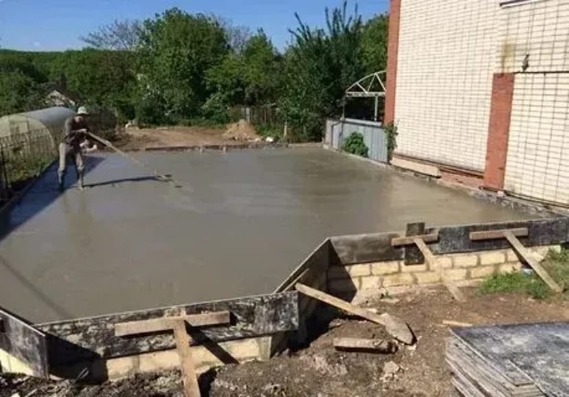 Виконуємо всі види бетонних робіт будь-якої складності.