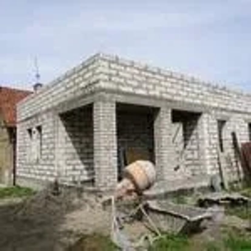 Виконуємо всі види бетонних робіт будь-якої складності.