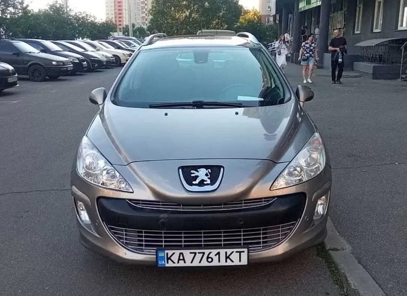 Авто AUDI, Мерседес, Шкода SuperB, Інфініті, під викуп