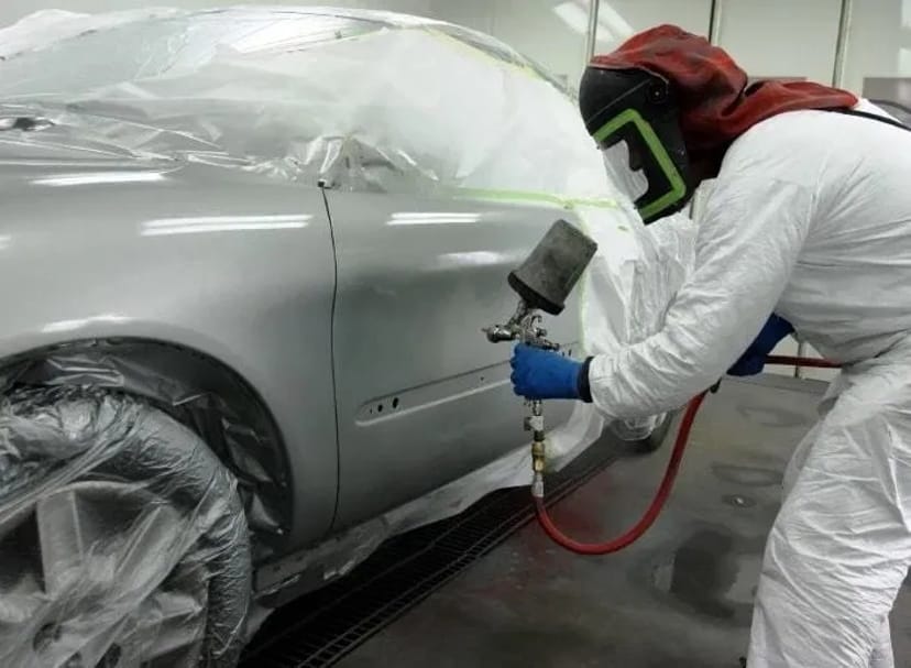 Поліровка і покраска автомобіля, видалення вм'ятин PDR