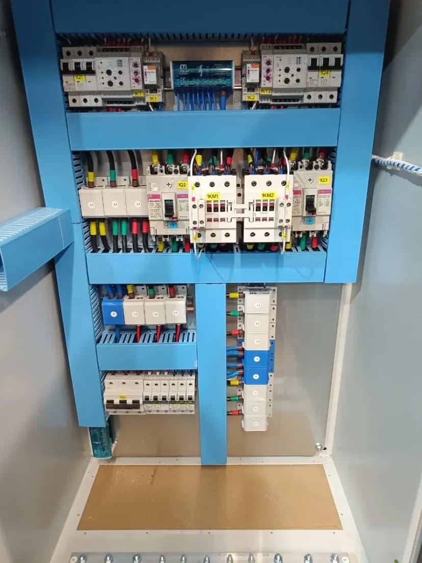 Електромонтажні роботи монтаж щитового обладнання,генераторів,АВР,ГРЩ,ВРП,ЩО