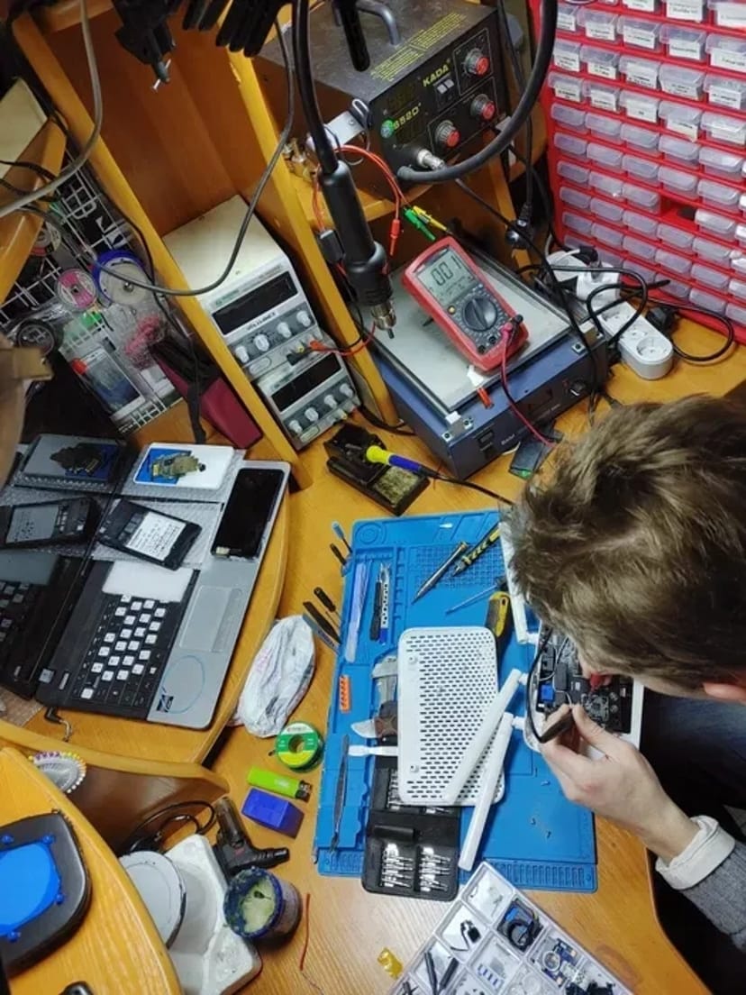 Ремонт Телефонов, Планшетов, Компьютеров, Ноутбуков, Телевизоров и др.