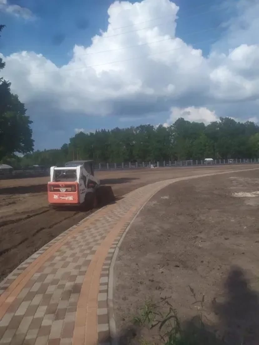Бобкат с 650