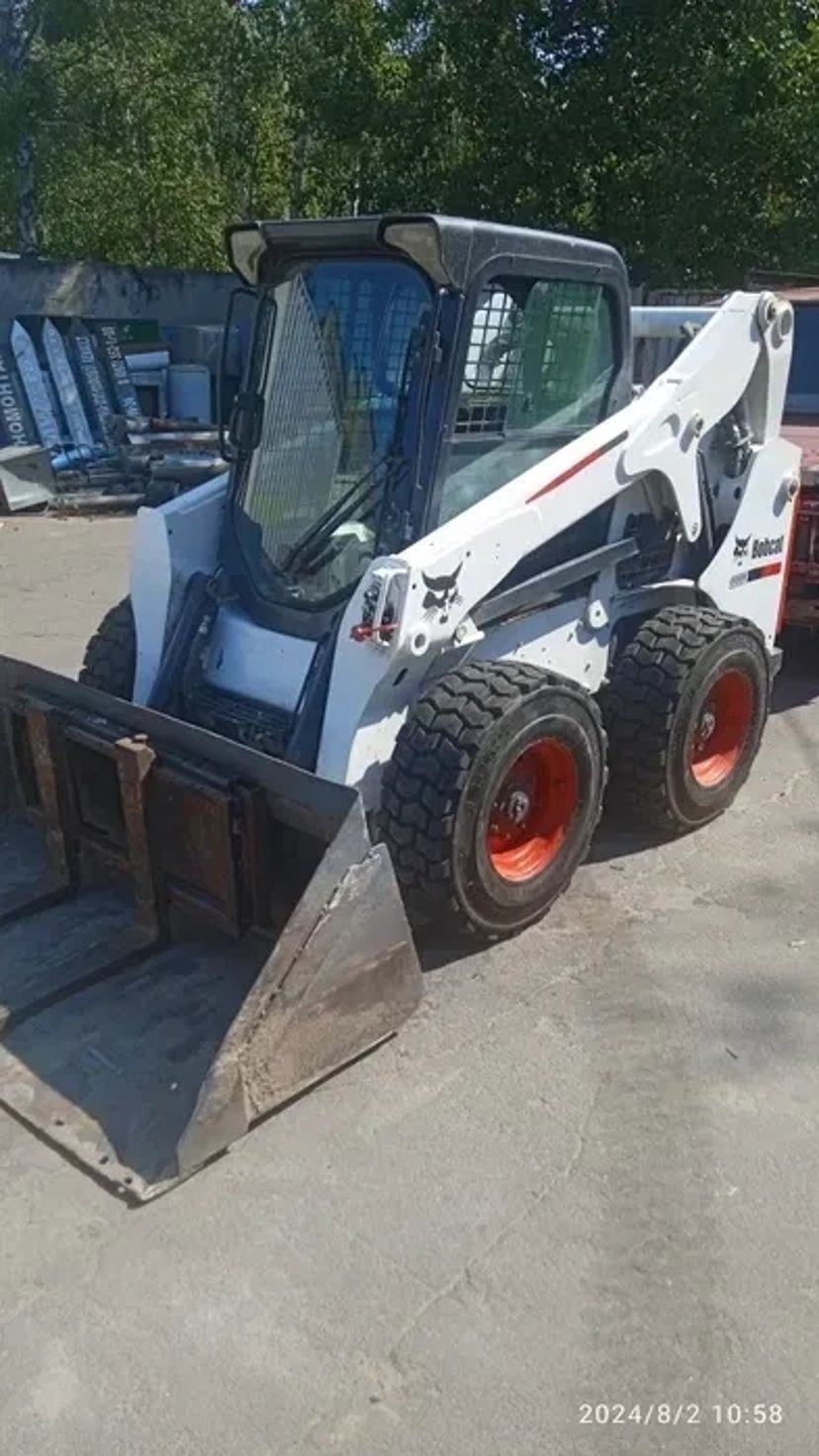 Бобкат с 650