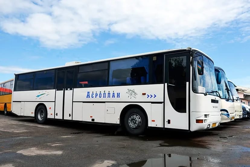 Volvo B10 на 50 місць. Комфорт та ціна
