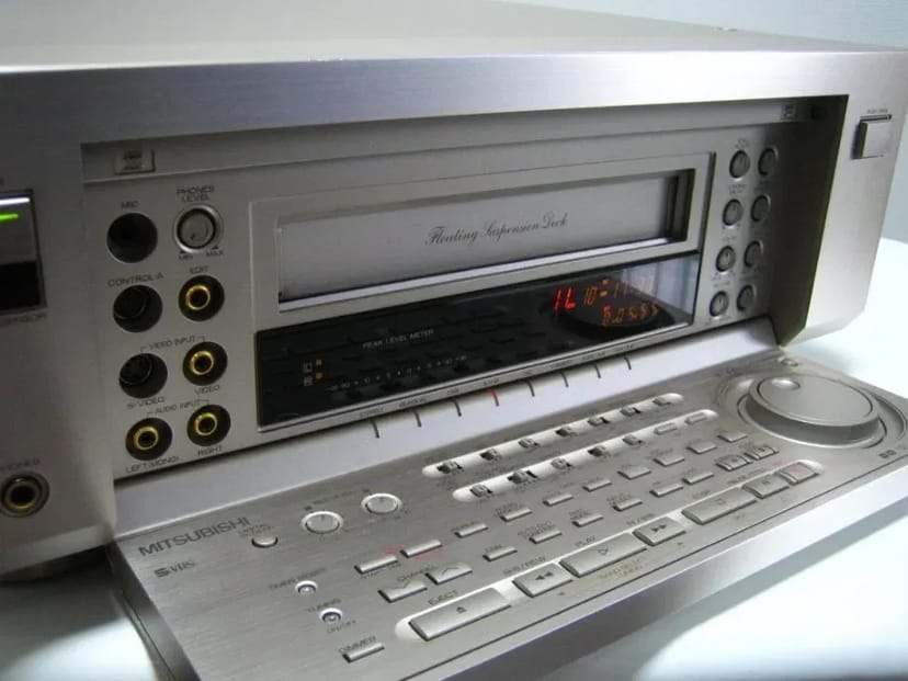 Оцифровка відеокасет, аудіокасет, кіноплівок, фотоплівок, слайдів, монтаж