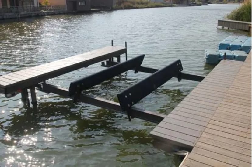 Сучасні рішення у гідротехнічному будівництві, також надаємо послуги деревоукріплення