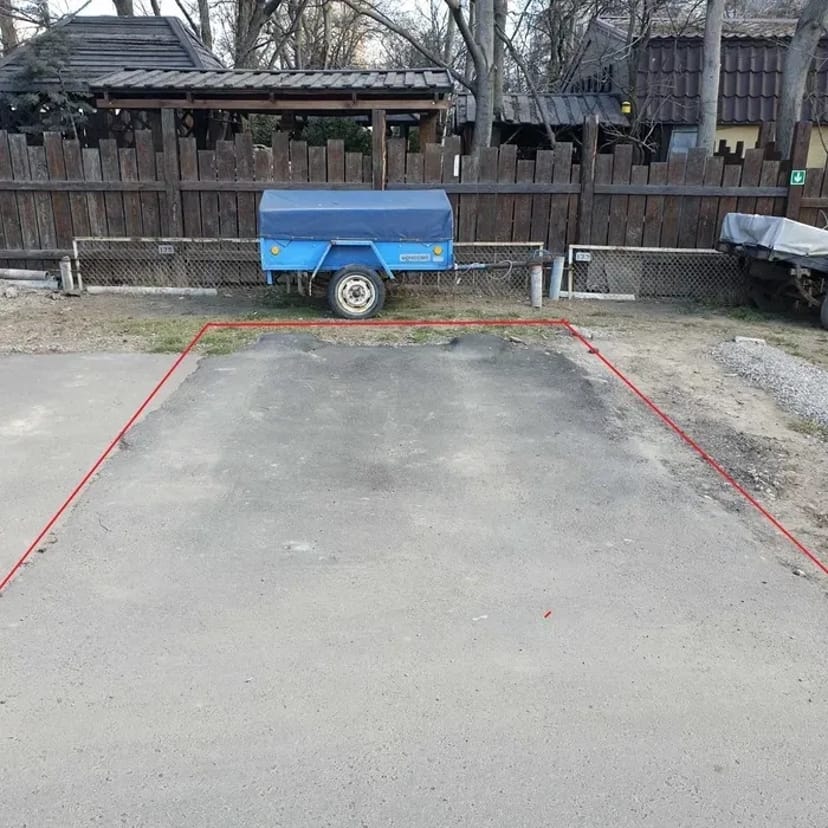 Паркомісце на охоронюваній автостоянці