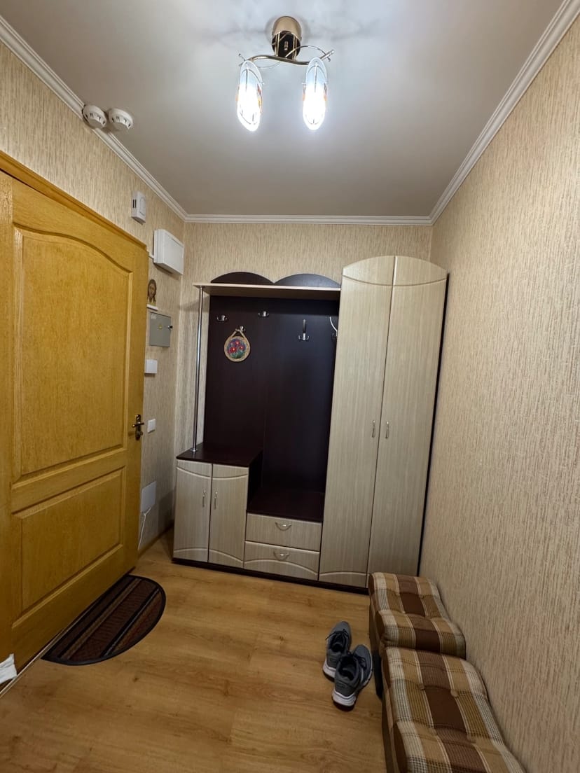 2кімнатна квартира Москаленка 8б