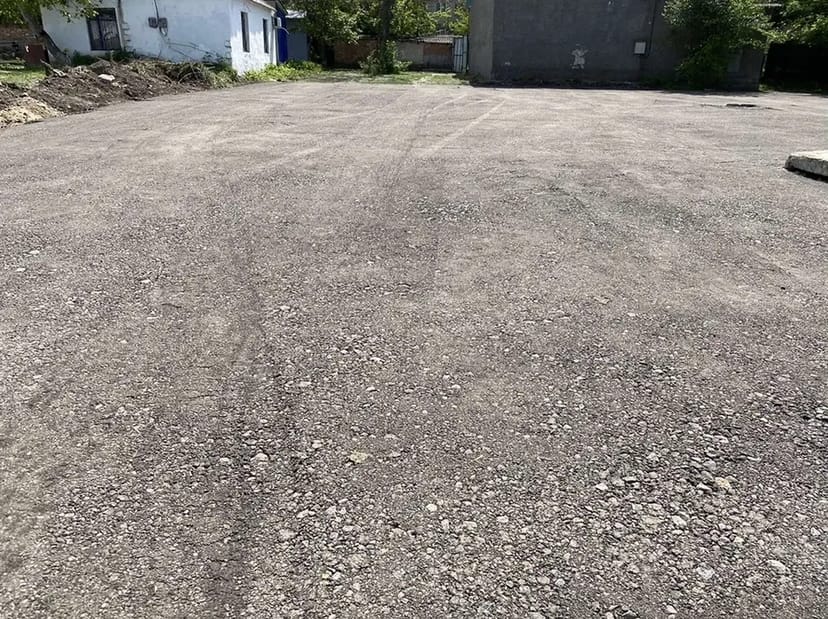 Укладання асфальту, асфальтні роботи