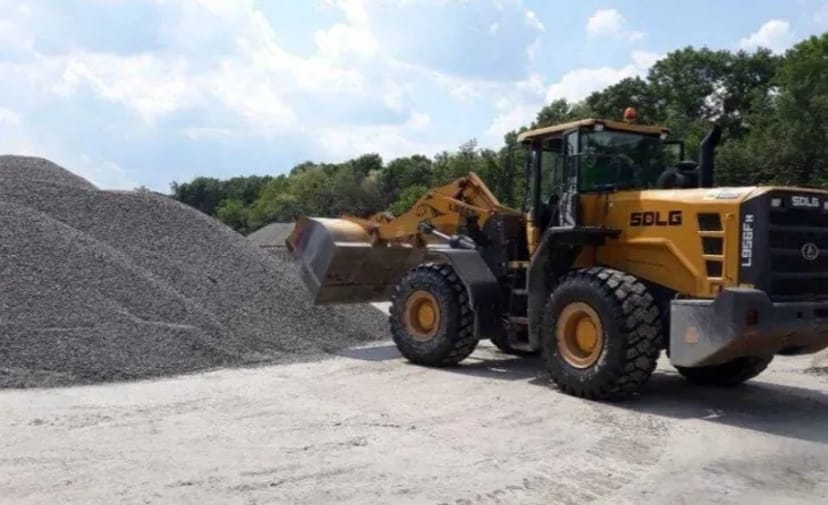 Доставка. Щебень. Песок. Чернигов. Отсев. Бетон. Недорого. Доставка. Пісок. Щебінь. Чернігів. Бетон М200.