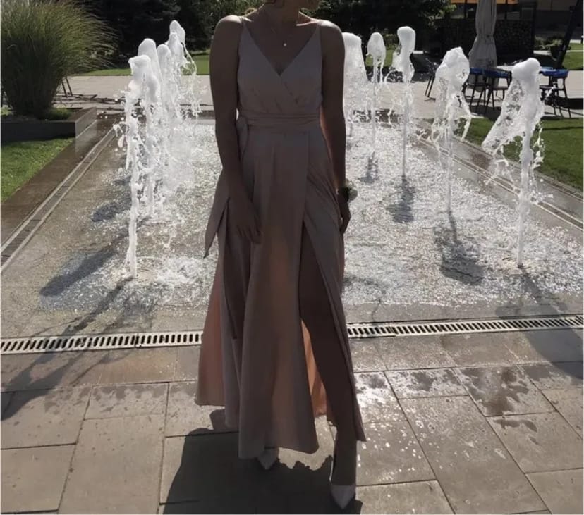 Вечерние платья