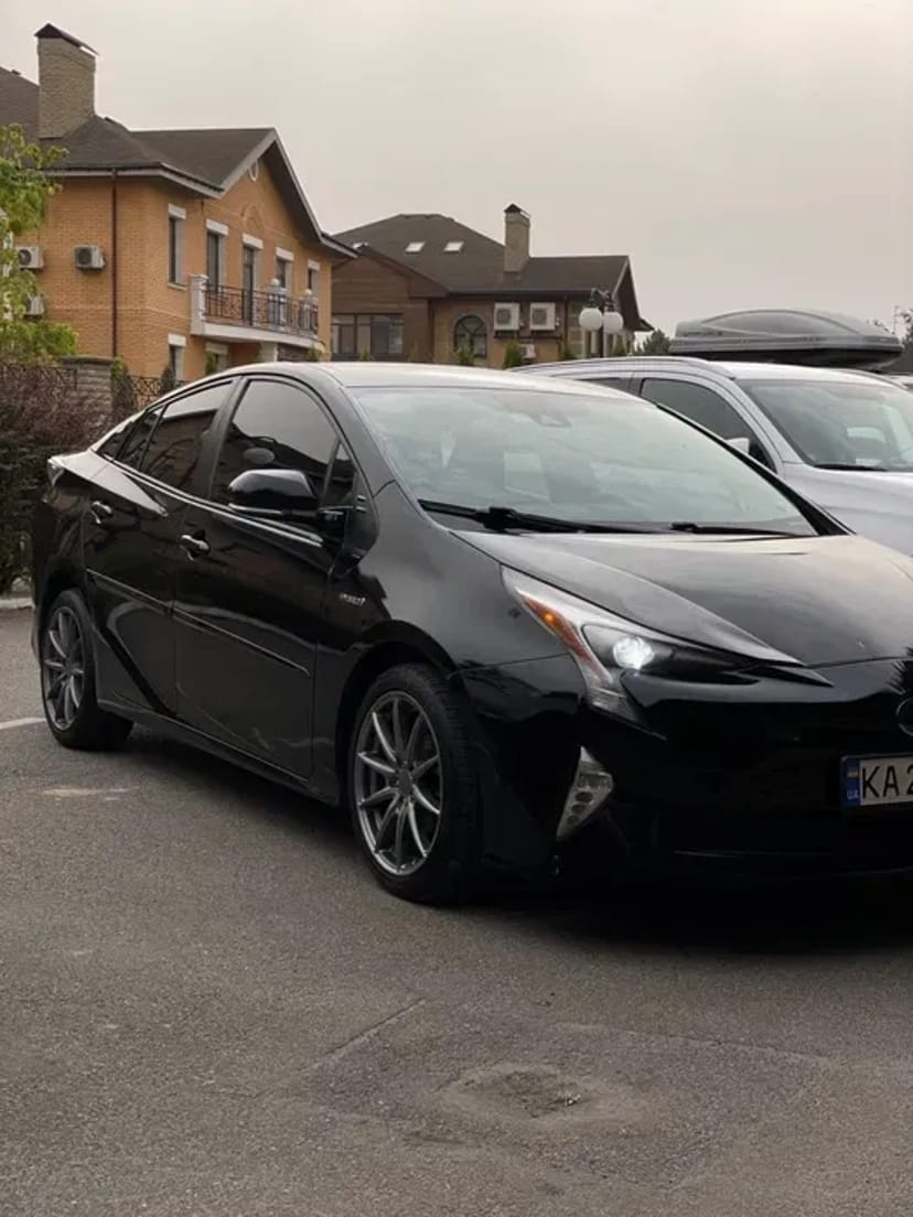 Авто Prius 2012-2022. 5000 гривень/тиждень