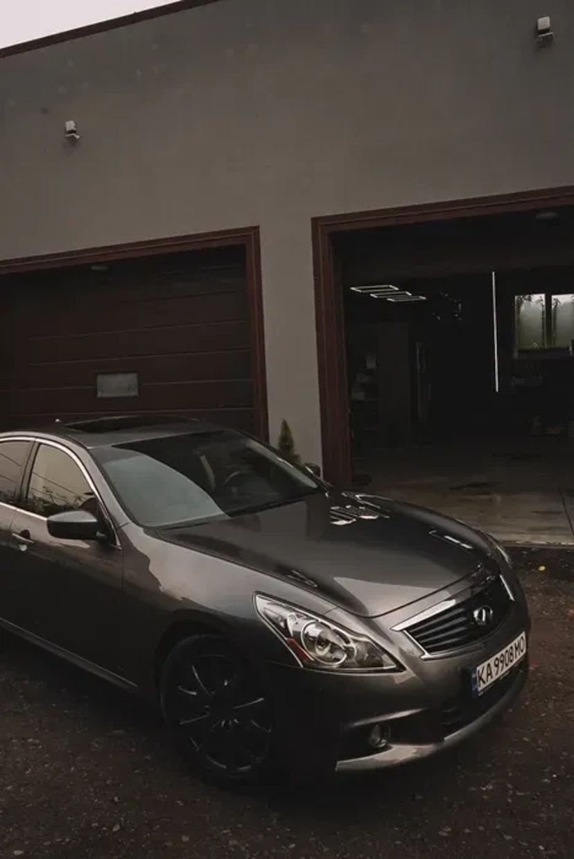 Професійне Полірування Авто від Avtomania (Київ): Ваш Блиск, Наша Гарантія Якості!