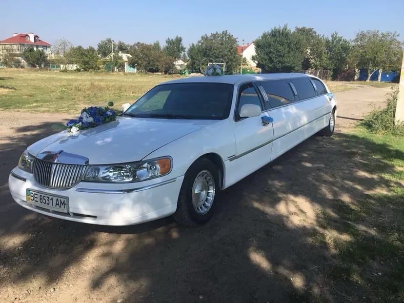 Авто на весілля