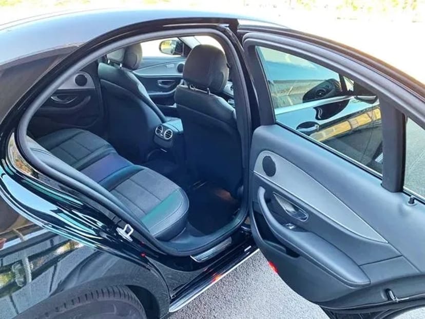 105 Авто на весілля Mercedes W213 E class 