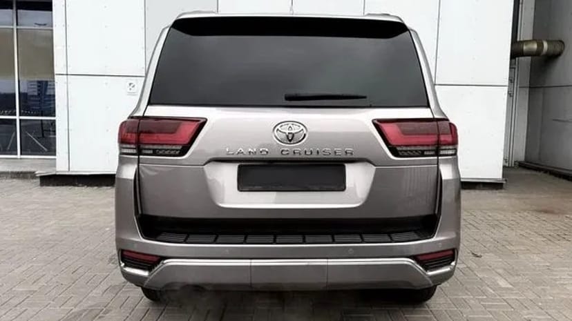319 Броньований Toyota Land Cruiser 300 B6/B7