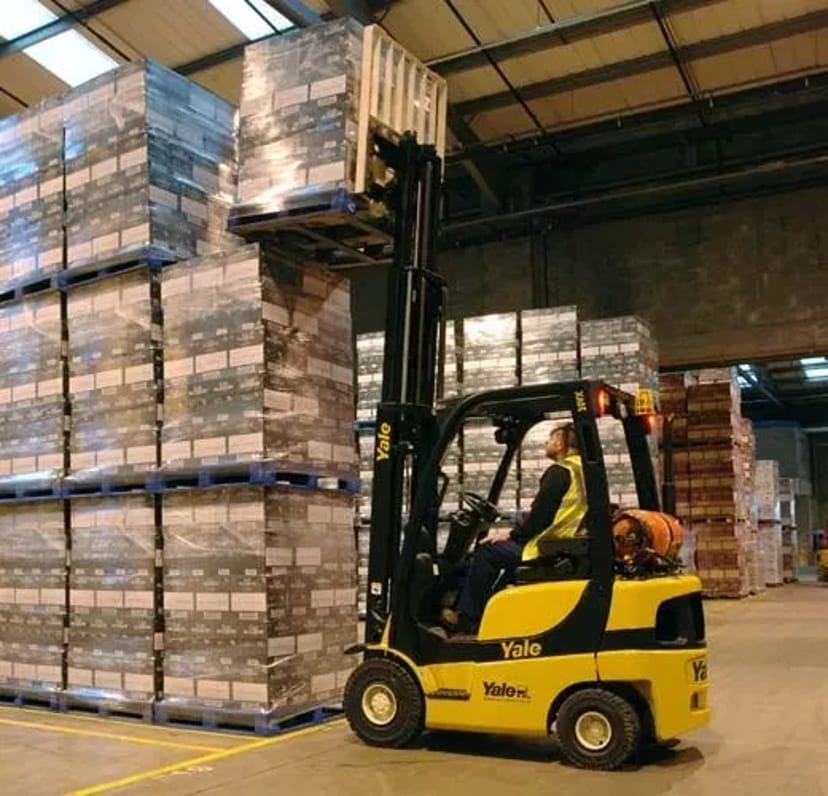 Навантажувачі від 1 до 6 тонн, від 600 грн. Послуги навантажувача.